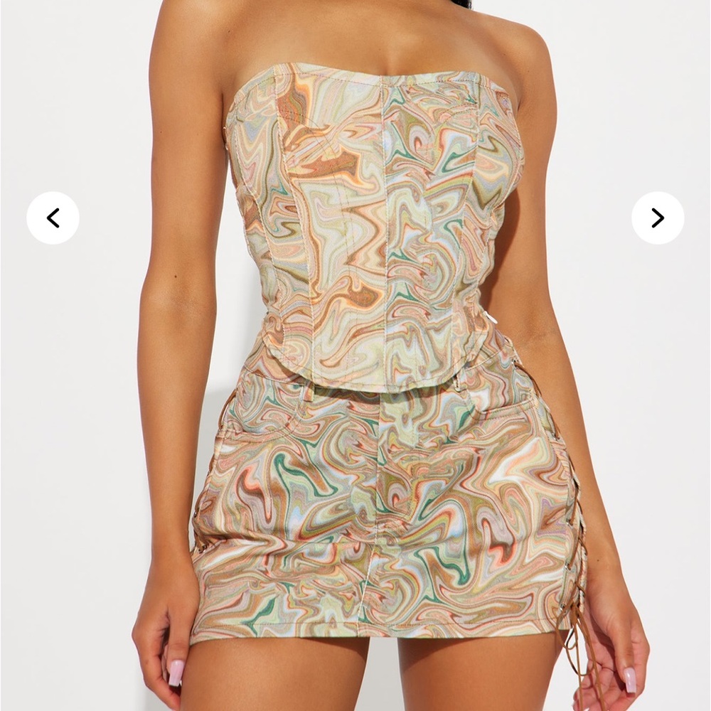 Fashion Nova Swirl Pattern 2 pc Set